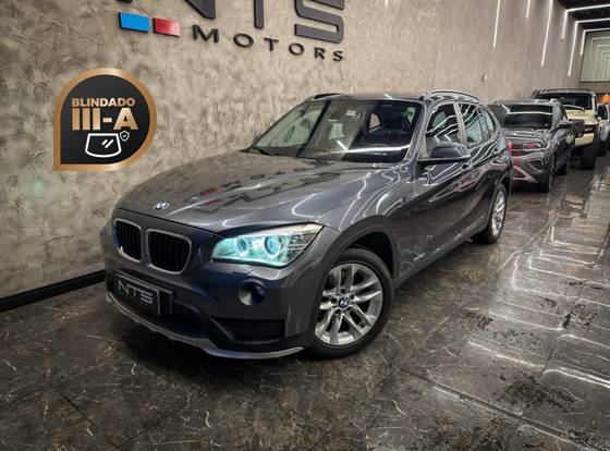 BMW X1 2.0 16V TURBO ACTIVEFLEX SDRIVE20I 4P AUTOMÁTICO